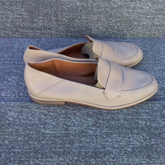 SARTO by Franco Sarto Women's Shoes 8MBeige Neutral "Harleen" Leather Loafers - Picture 8 of 9